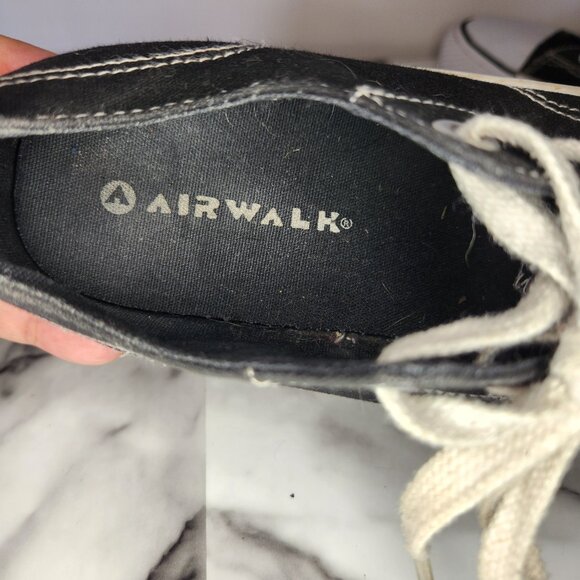 AIR WALK WOMENS WHITE & DENIM BLACK FLAT SNEAKERS SIZE 8 LOAFERS - Picture 5 of 12